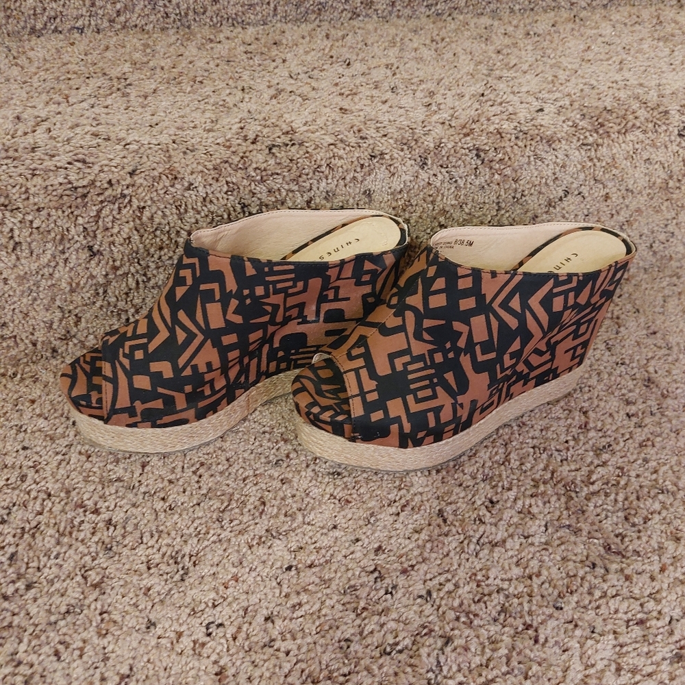 Chinese Laundry Platform Sandals Size 8